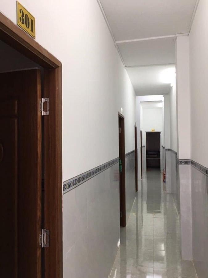 Nha Nghi Hoang Huan Hotel Long Xuyên Buitenkant foto